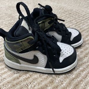 EUC 4C Jordan 1’s